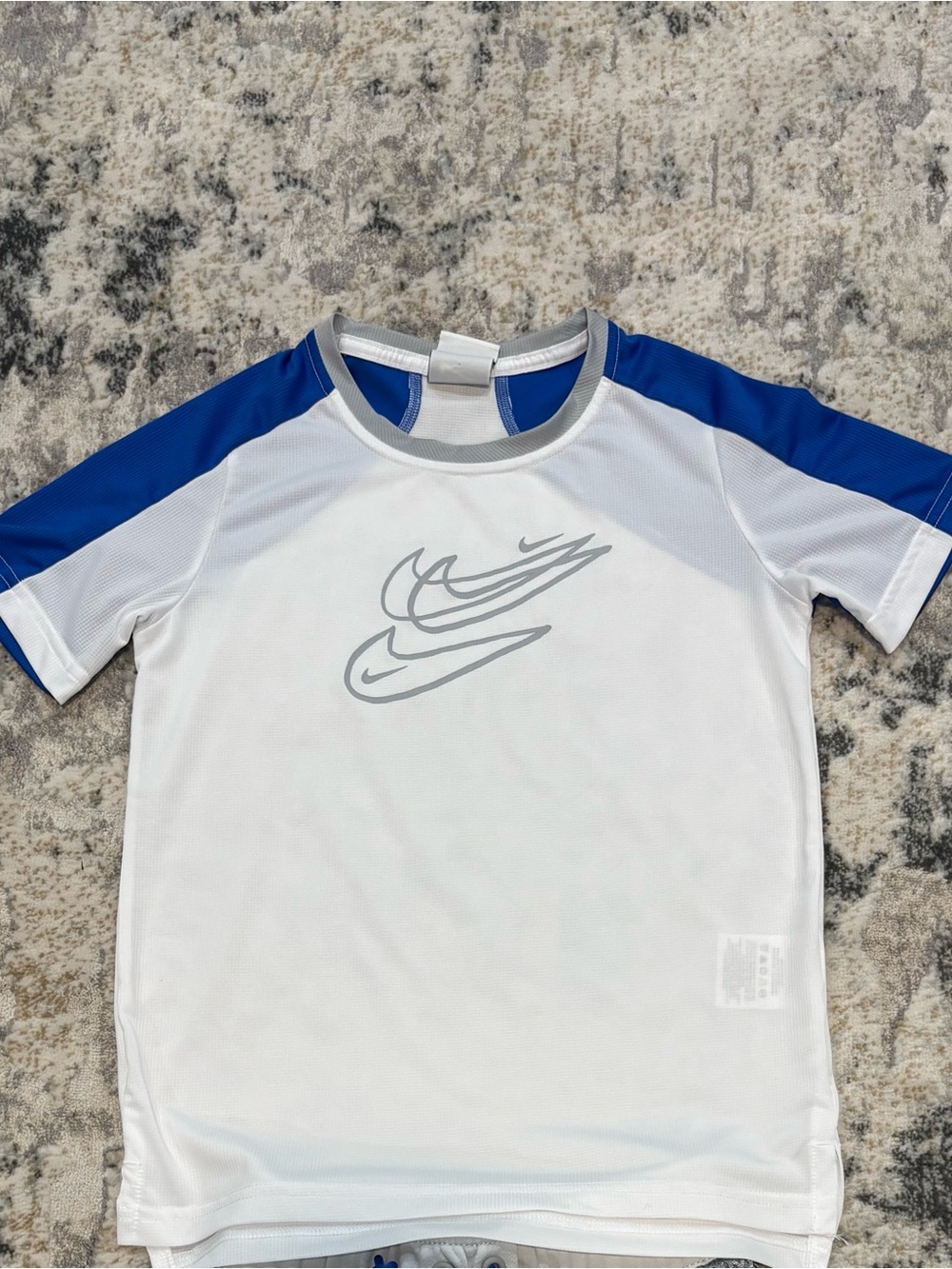 Nike White & Blue Short Sleeve Tee and Shorts Set - Picture 3 of 10